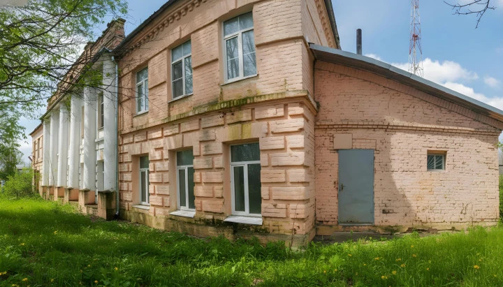 Имущественный комплекс со зданиями общей площадью 2 071 кв.м на земельном участке 176 658 кв.м, : Ярославская область, Переславский район, Глебовский сельский округ, с. Гагаринская Новоселка, ул. Садовая